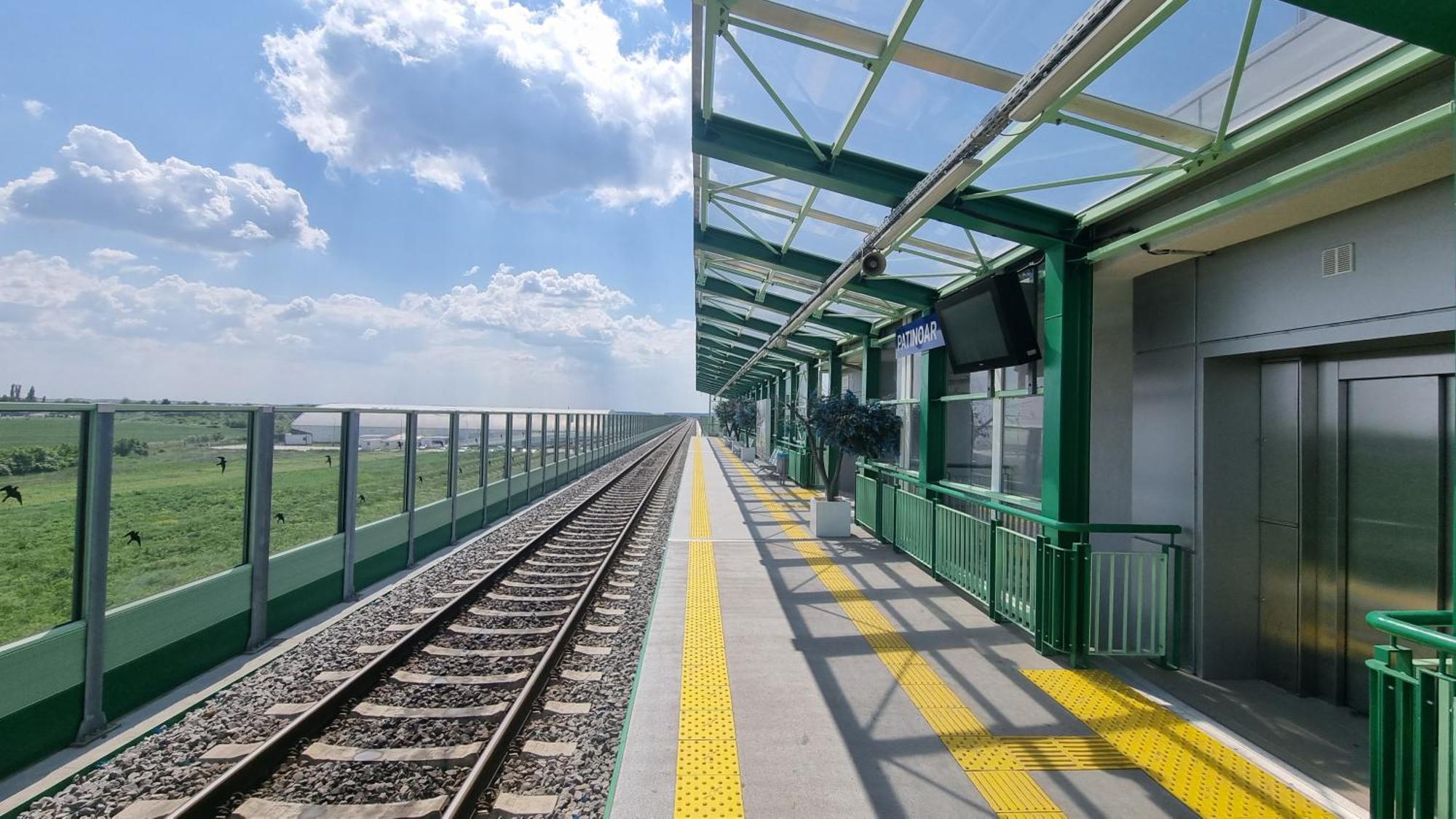 Airport Residence 3 オトペニ エクステリア 写真